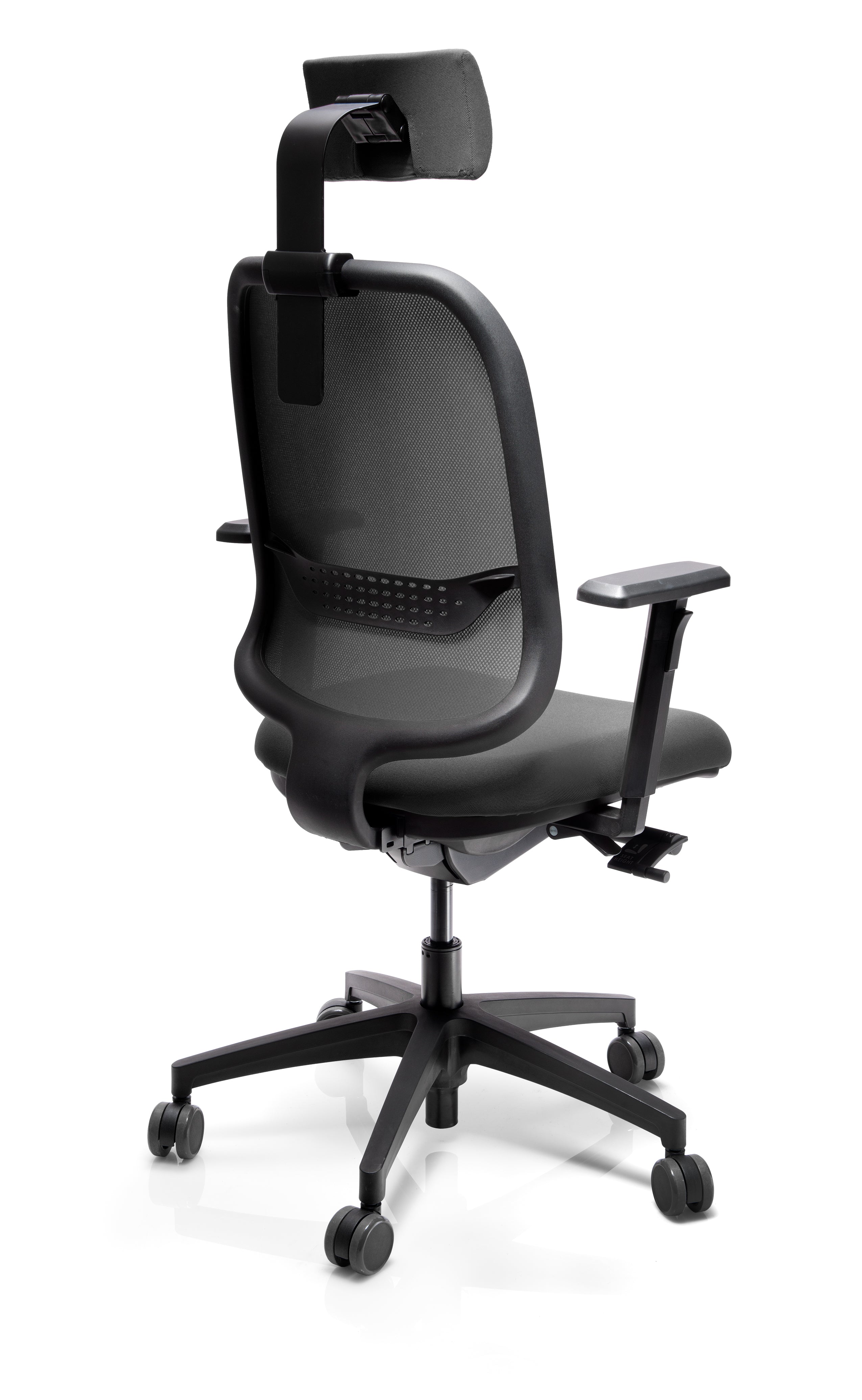 Kontorstol Mesh, nackstöd & armstöd, svart med synkron gungfunktion och ventilerande nätstolrygg för ergonomiskt stöd.