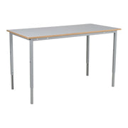 Arbetsbord 1600-2000mm 150kg med justerbar längd och stark konstruktion för stabil och flexibel arbetsyta.