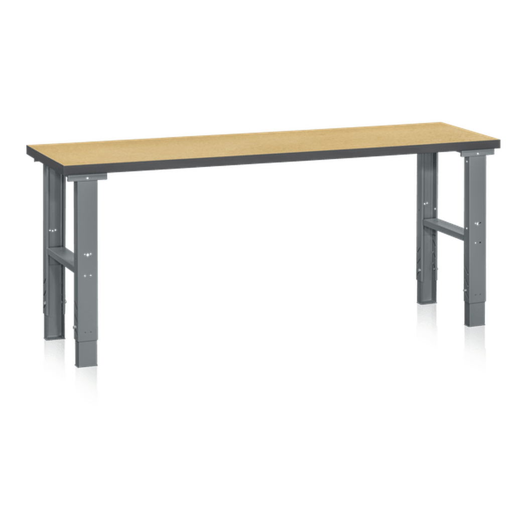 Arbetsbord HD 500 1600-2000x600 mm med justerbara ben och robust ekparkettbordsskiva för tung belastning.