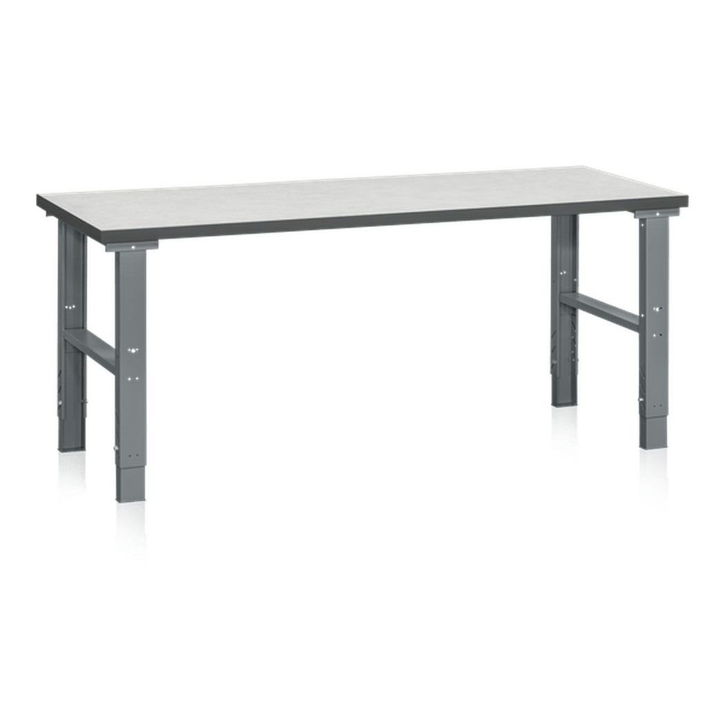 Arbetsbord HD 500 1200-2500x800 mm vinyl med manuellt justerbara benbockar och stabil konstruktion för verkstad.