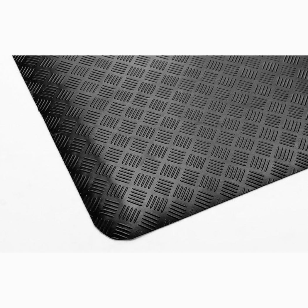 Arbetsplatsmatta Senso Dial 1000x1400mm svart med tjock, slitstark yta för bättre komfort och säkerhet på arbetsplatsen.
