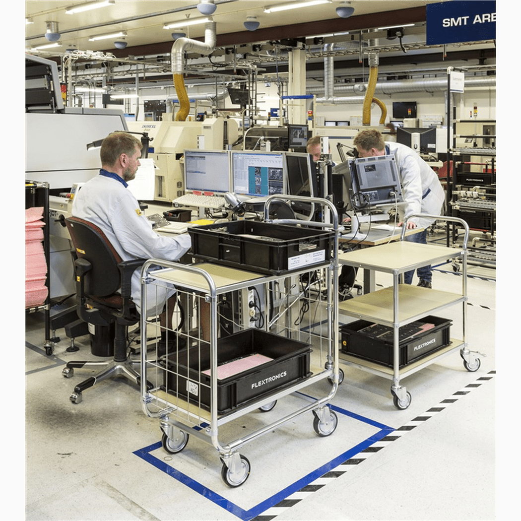 ESD bordsvagn 2 plan, 850x435x950mm, elförzinkad med robusta hjul för enkel transport och lastkapacitet 150 kg.