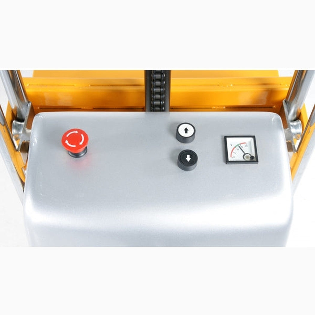 Elektrisk ministaplare, 400kg, 1200-1500mm med kontrollpanel för lyfthöjd och nödstopp, effektiv och pålitlig hissfunktion.