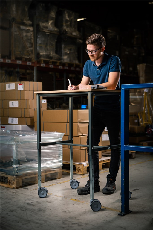 Ergonomisk rullbord, 800x570x720mm, 200kg, inkl. broms, Bok, Mörkgrå