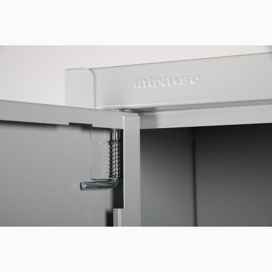 Förvaringsskåp, 2000x1000x500, Blå med stabil konstruktion och spanjolettlås för säker förvaring av kontorsmaterial och verktyg.