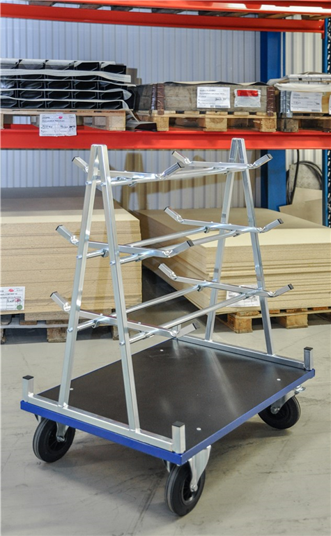 Grenställssats till skivvagn ROLLE 1005x700x1385mm med robust konstruktion för säker och effektiv materialhantering.
