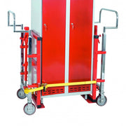 Hydralisk möbeltransport 1800kg med spännband för säkra lyft och enkel transport av tunga föremål.