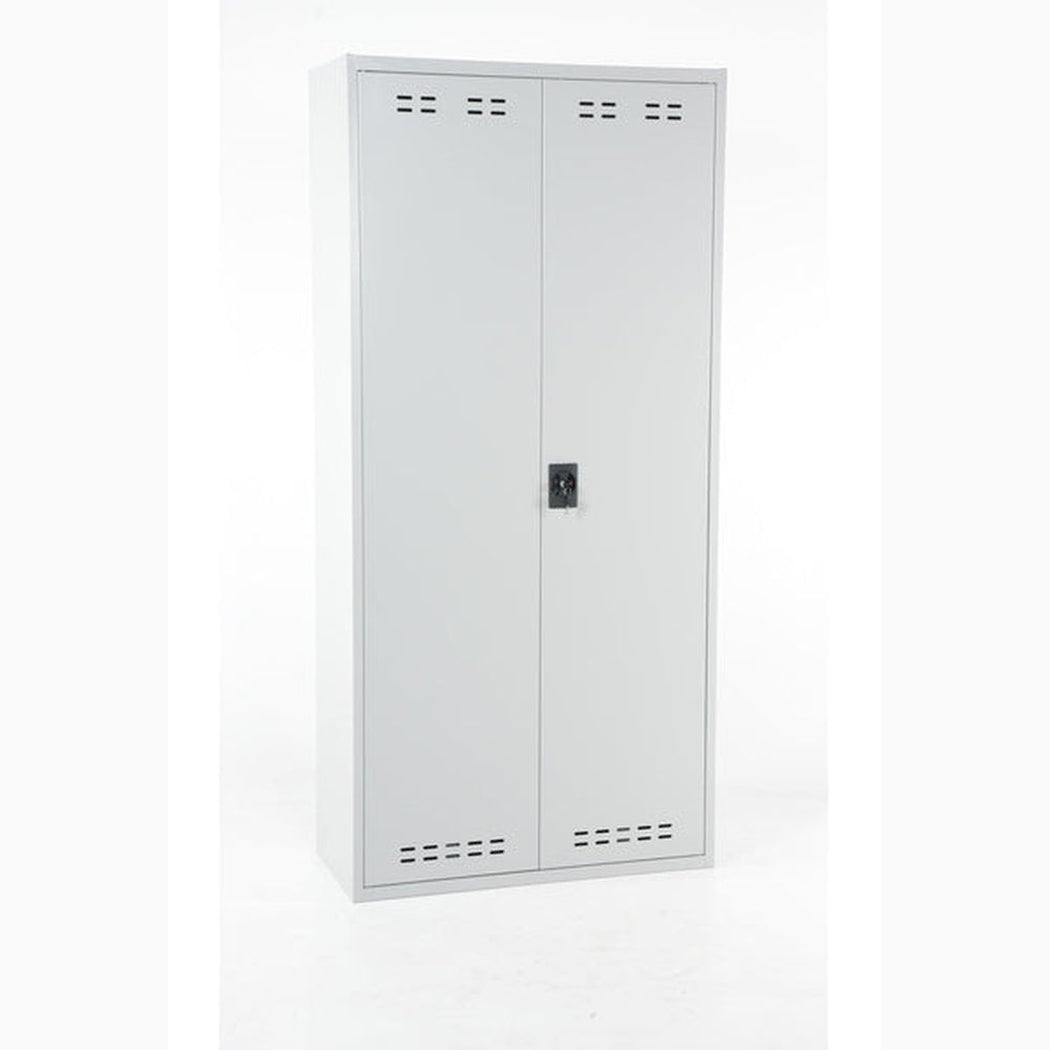 Kemikalieskåp, 1950x920x420mm med 4 hyllplan, rostfritt stål och spanjolettlås för säker kemikalieförvaring.