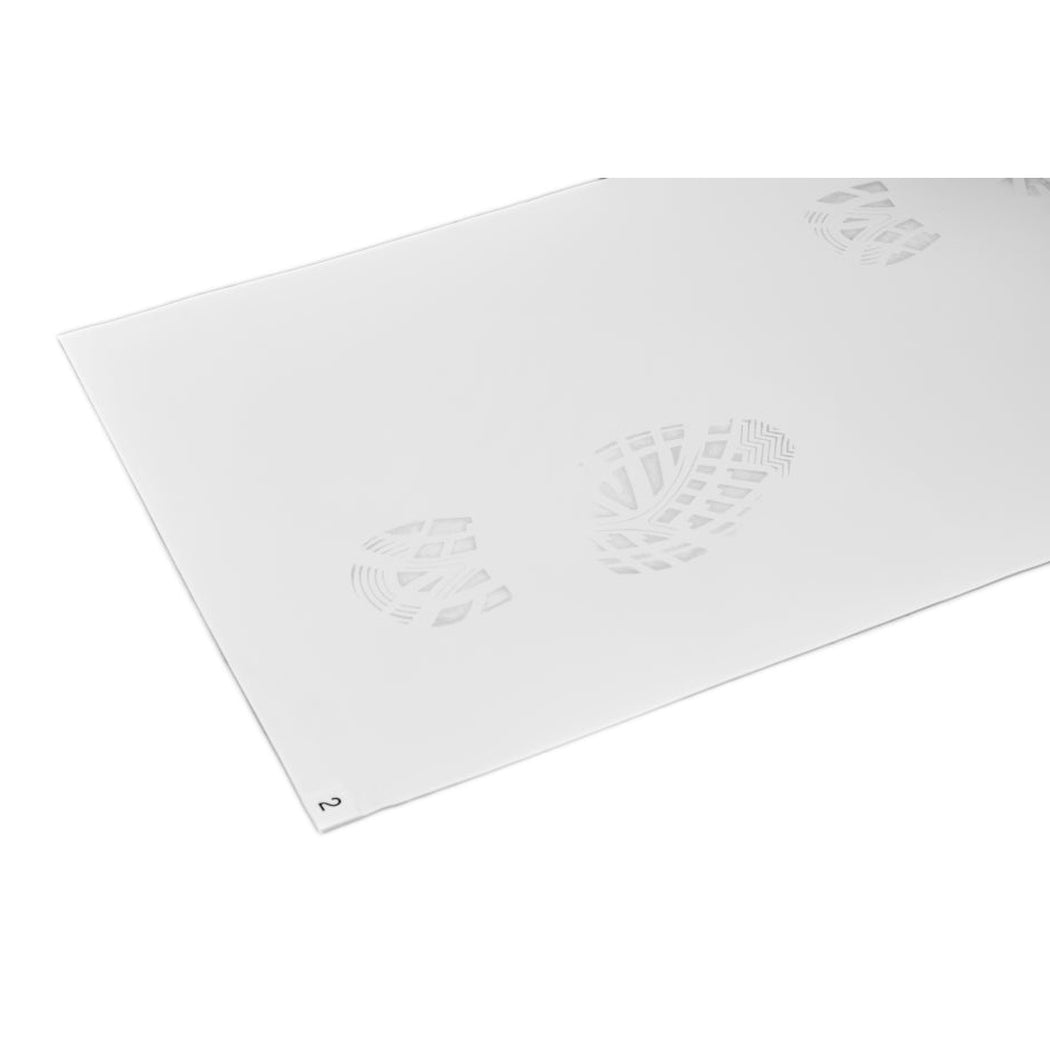 Klibbmatta, 800x1300mm, 4 x 30 ark/förp med limskikt som fångar smuts och damm effektivt från skor och vagnar.