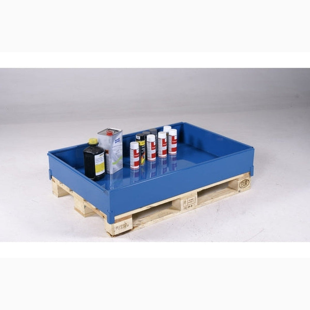 Pallbassäng, 150 liter, 1250x810x205 mm på EUR-pall för säker lagring av kemikalier och farliga ämnen.