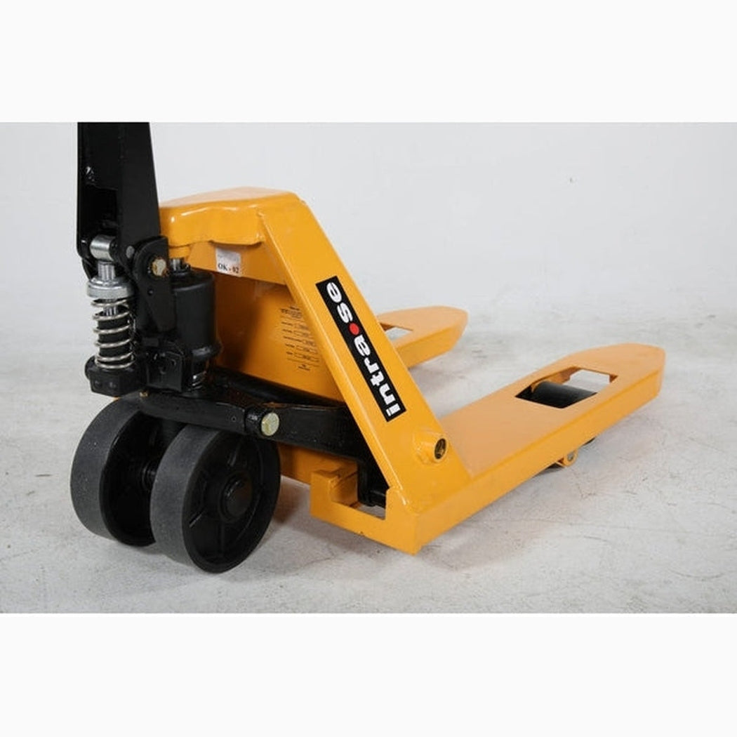 Pallyftare 2500kg, 540x650mm, Singel/poly, gul med robust konstruktion och hög kapacitet för tunga lyft.