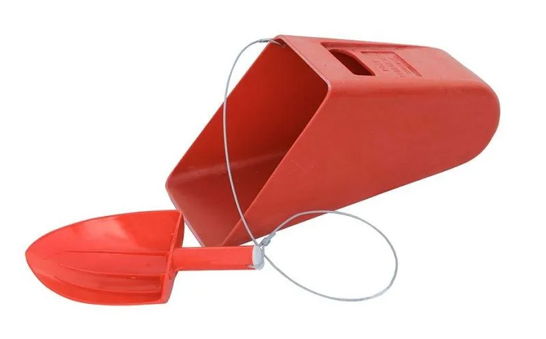 Sandhink och spade till Sandlåda Småland